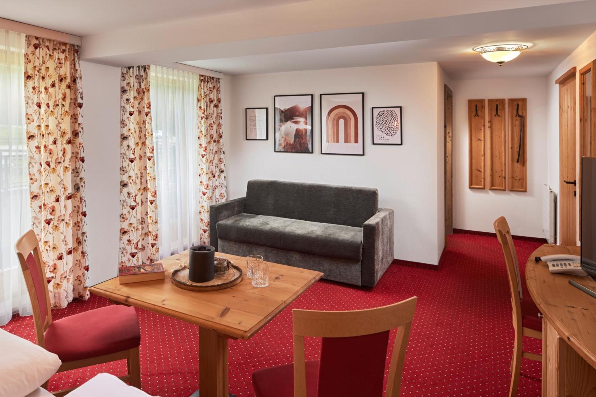 Hotel Gasthof Siggen Neukirchen am Großvenediger 외부 사진